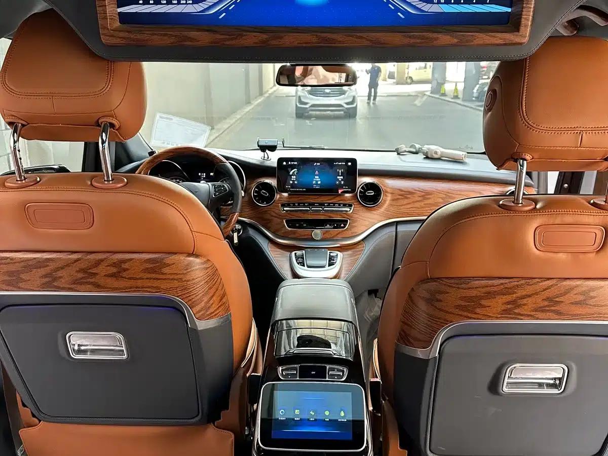Mercedes-Benz V-Class 2022 V 260 L Long Wheelbase Luxury Edition — миниатюра 11