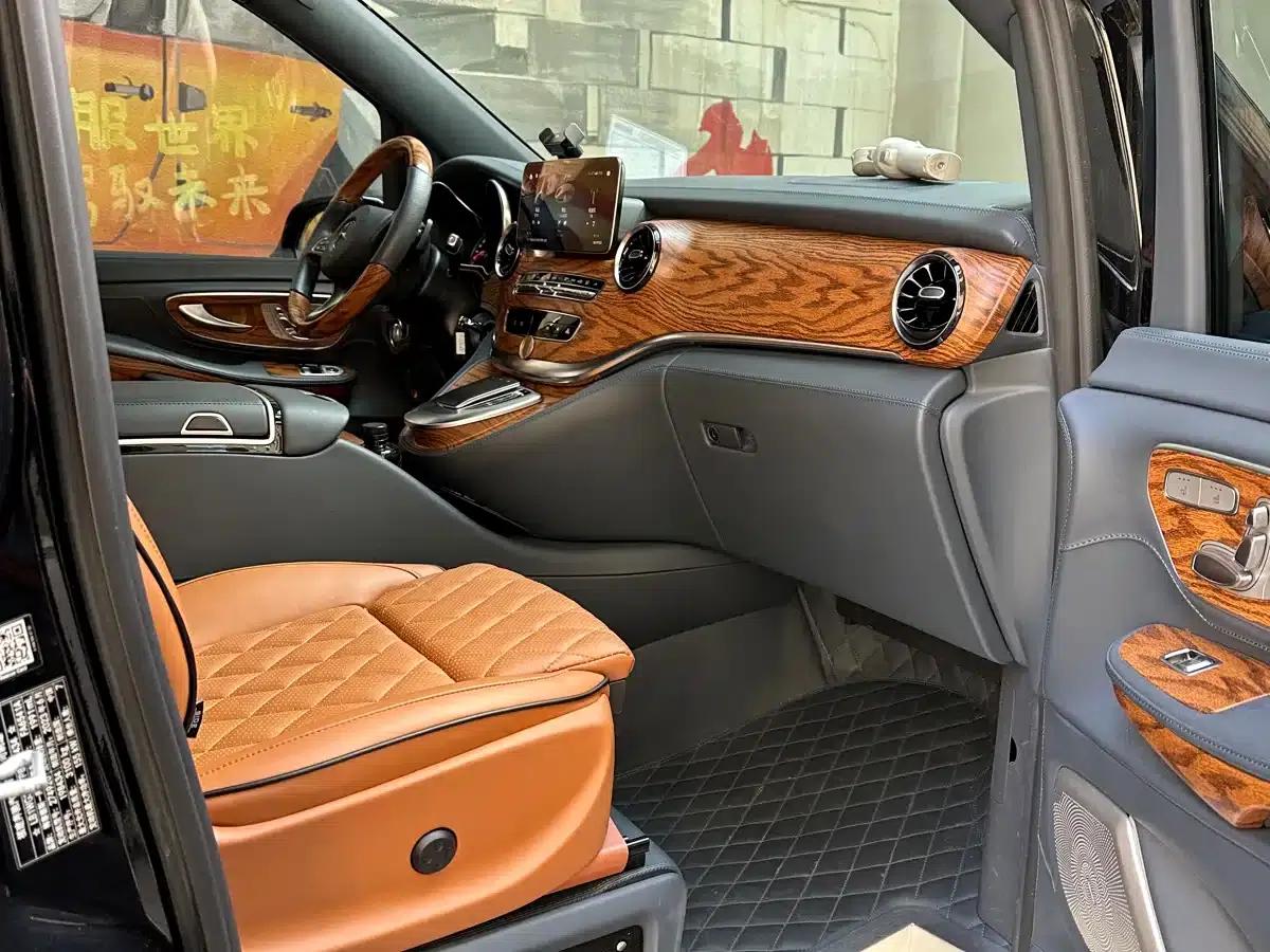 Mercedes-Benz V-Class 2022 V 260 L Long Wheelbase Luxury Edition — миниатюра 5