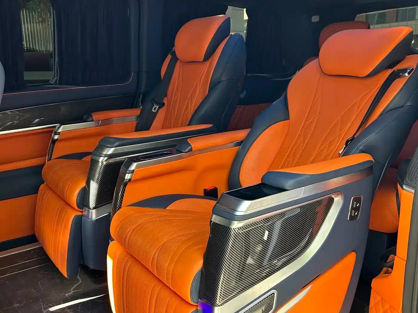 Mercedes-Benz V-Class 2022 V 260 Navigator Edition — миниатюра 13
