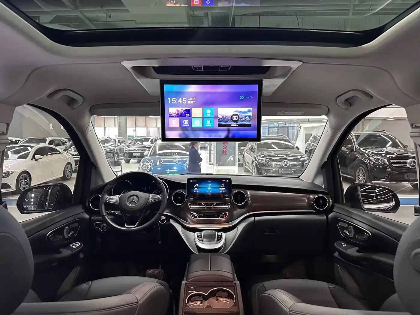 Mercedes-Benz V-Class 2020 V 260 Navigator Edition — миниатюра 14