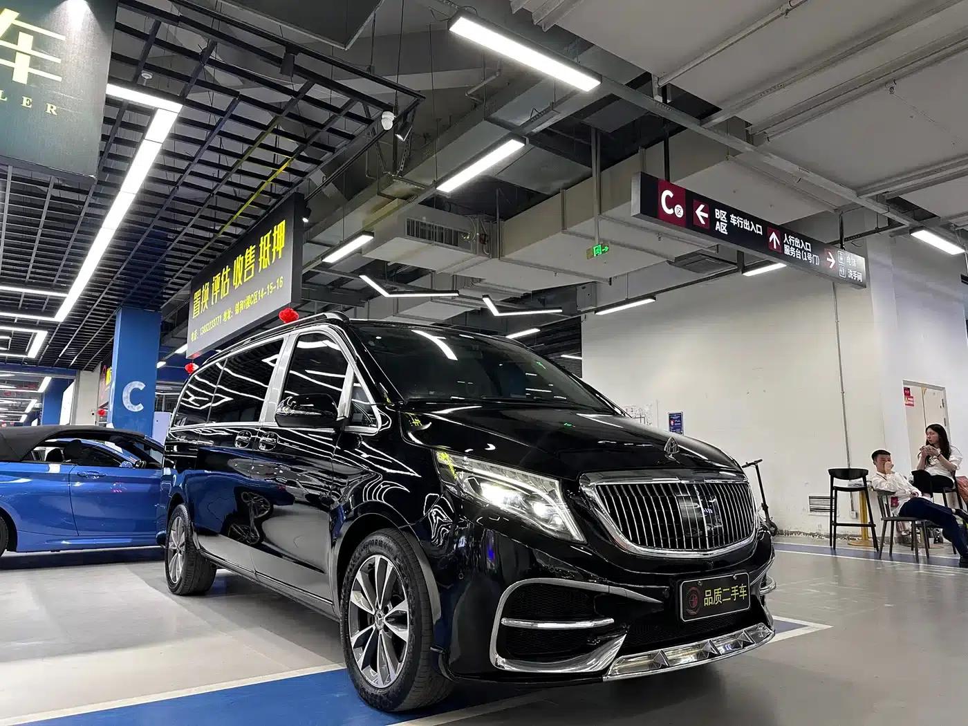 Mercedes-Benz V-Class 2020 V 260 Navigator Edition — миниатюра 3