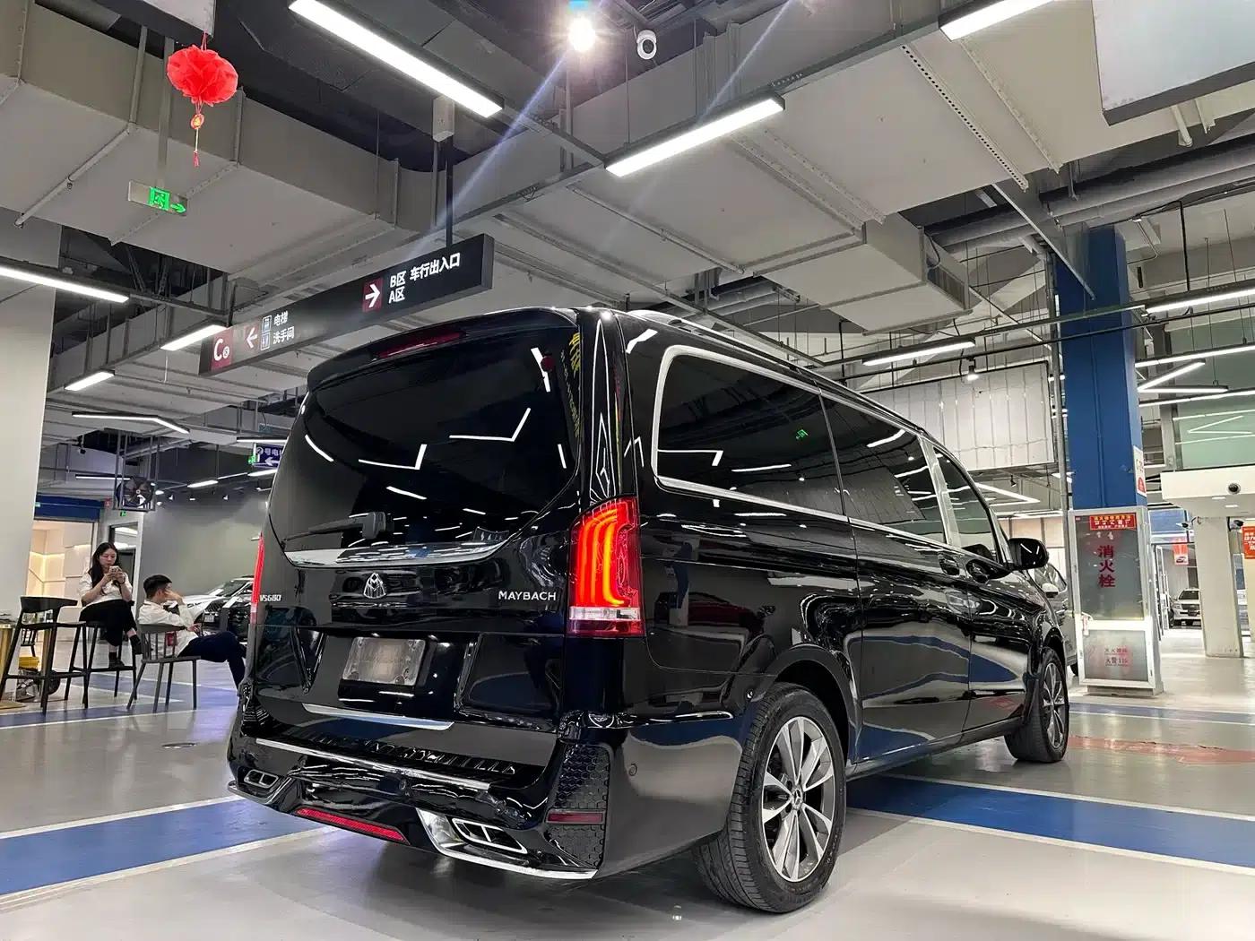 Mercedes-Benz V-Class 2020 V 260 Navigator Edition — миниатюра 6
