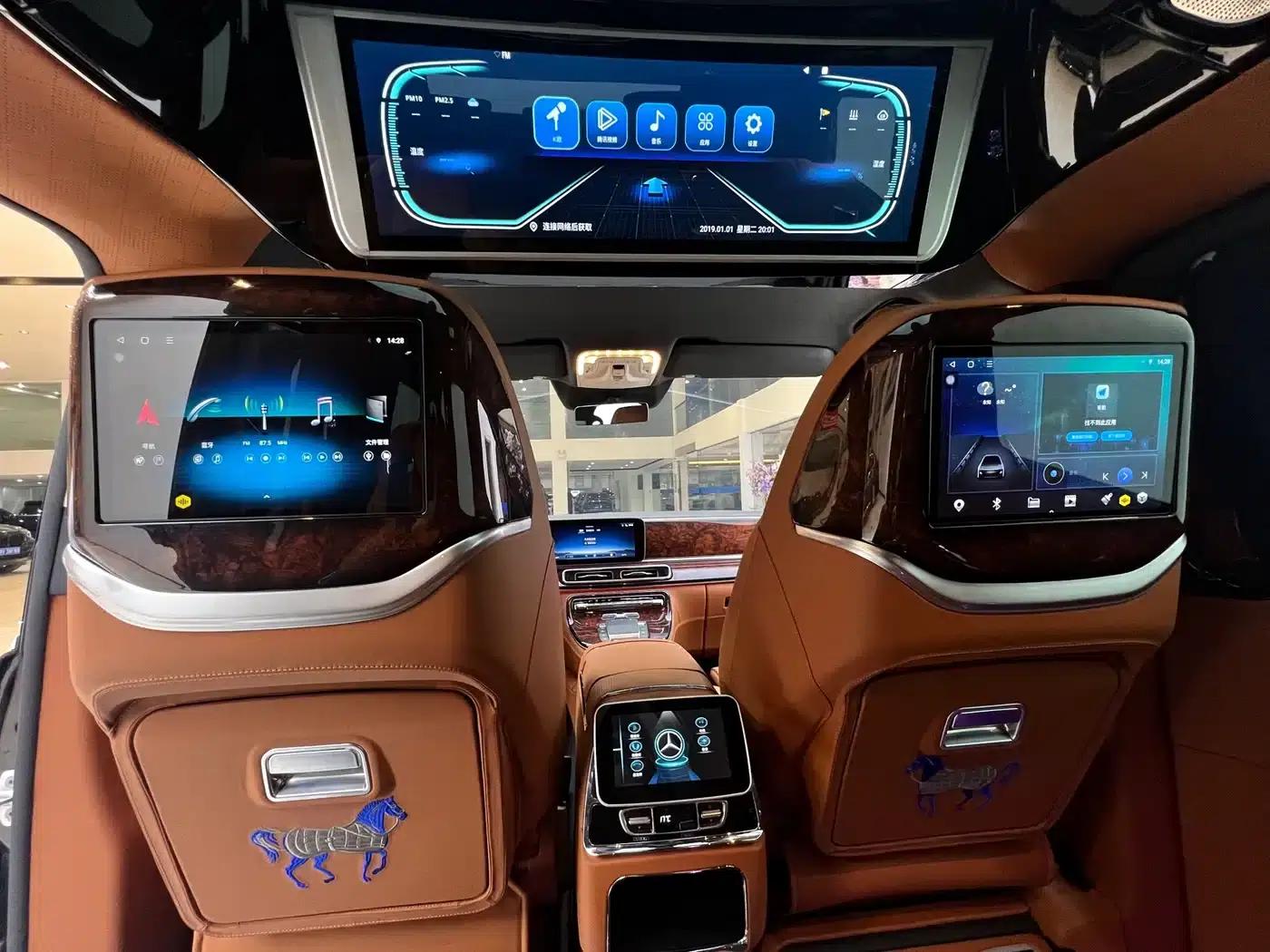 2024 Mercedes-Benz V-Class V 300 L Long Wheelbase Premium Edition — миниатюра 10