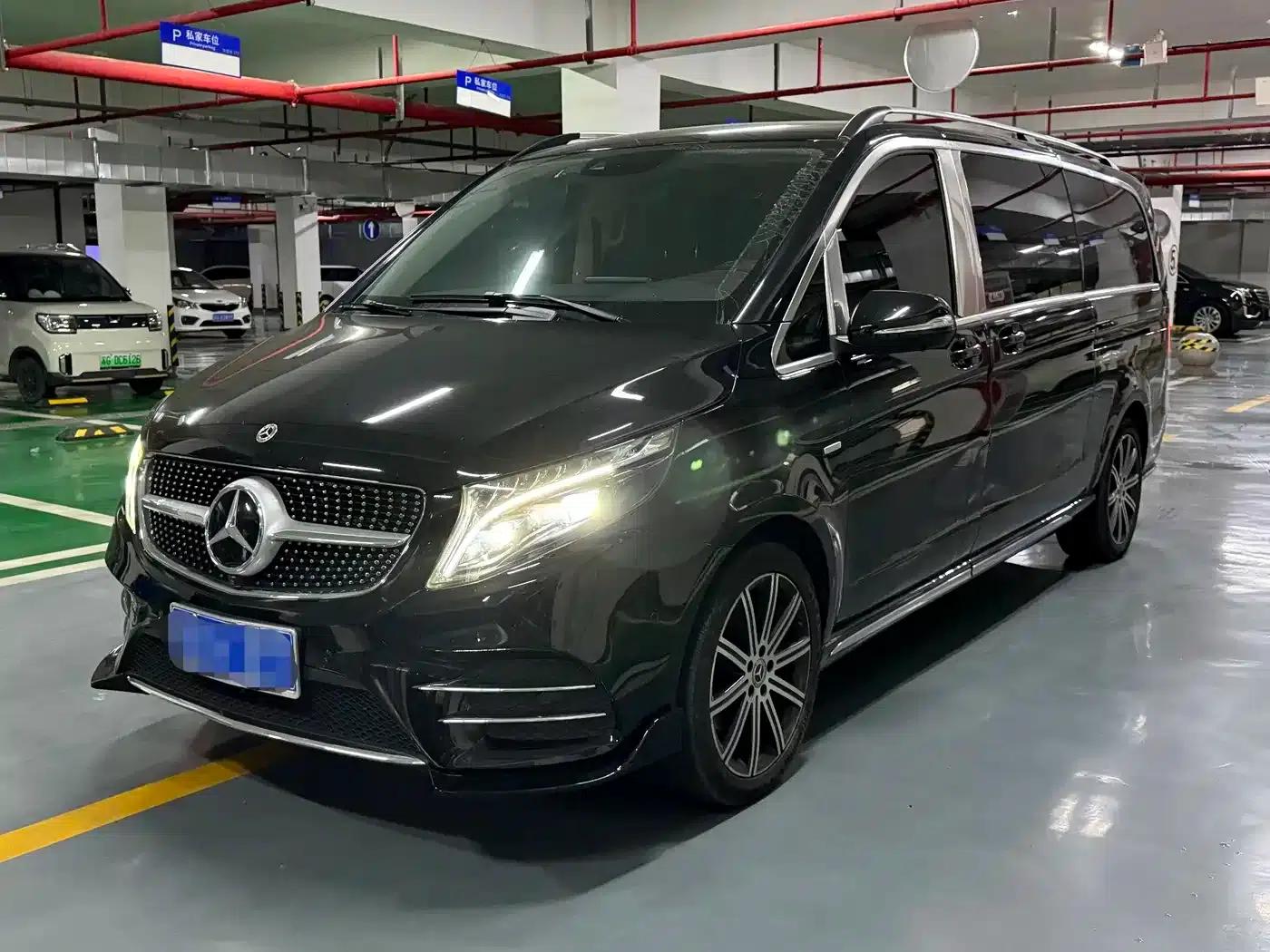Mercedes-Benz V-Class 2022 V 260 L Long Wheelbase Luxury Edition — миниатюра 1