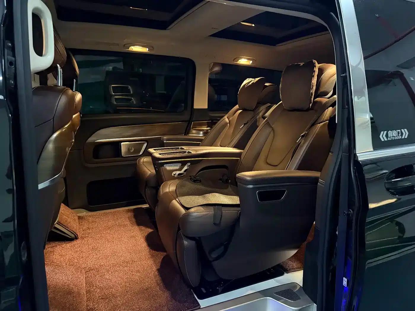 Mercedes-Benz V-Class 2022 V 260 L Long Wheelbase Luxury Edition — миниатюра 7
