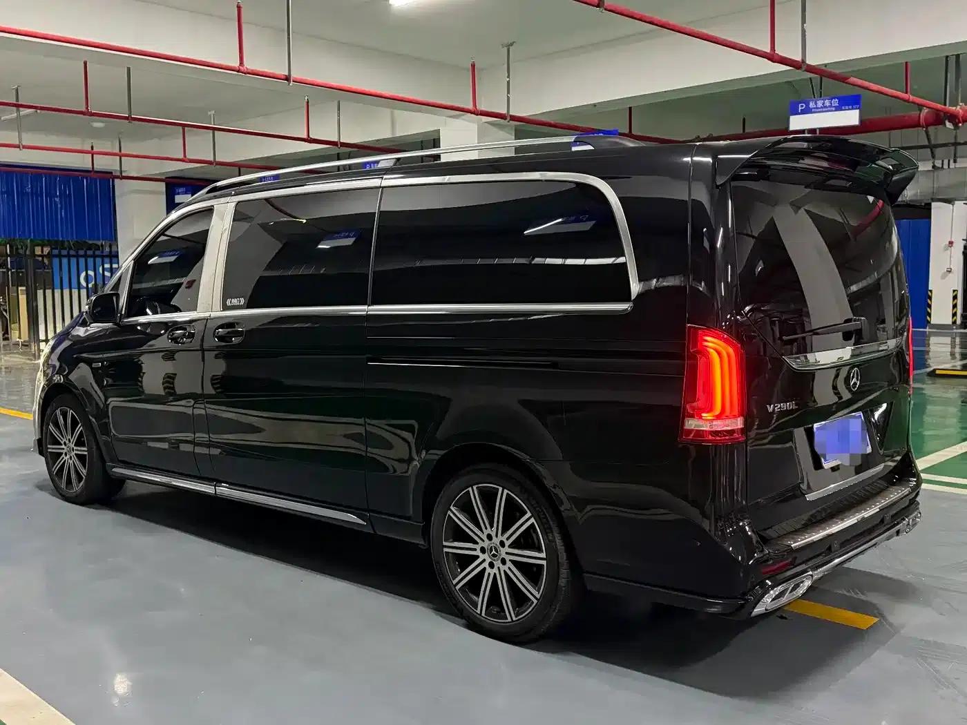 Mercedes-Benz V-Class 2022 V 260 L Long Wheelbase Luxury Edition — миниатюра 10