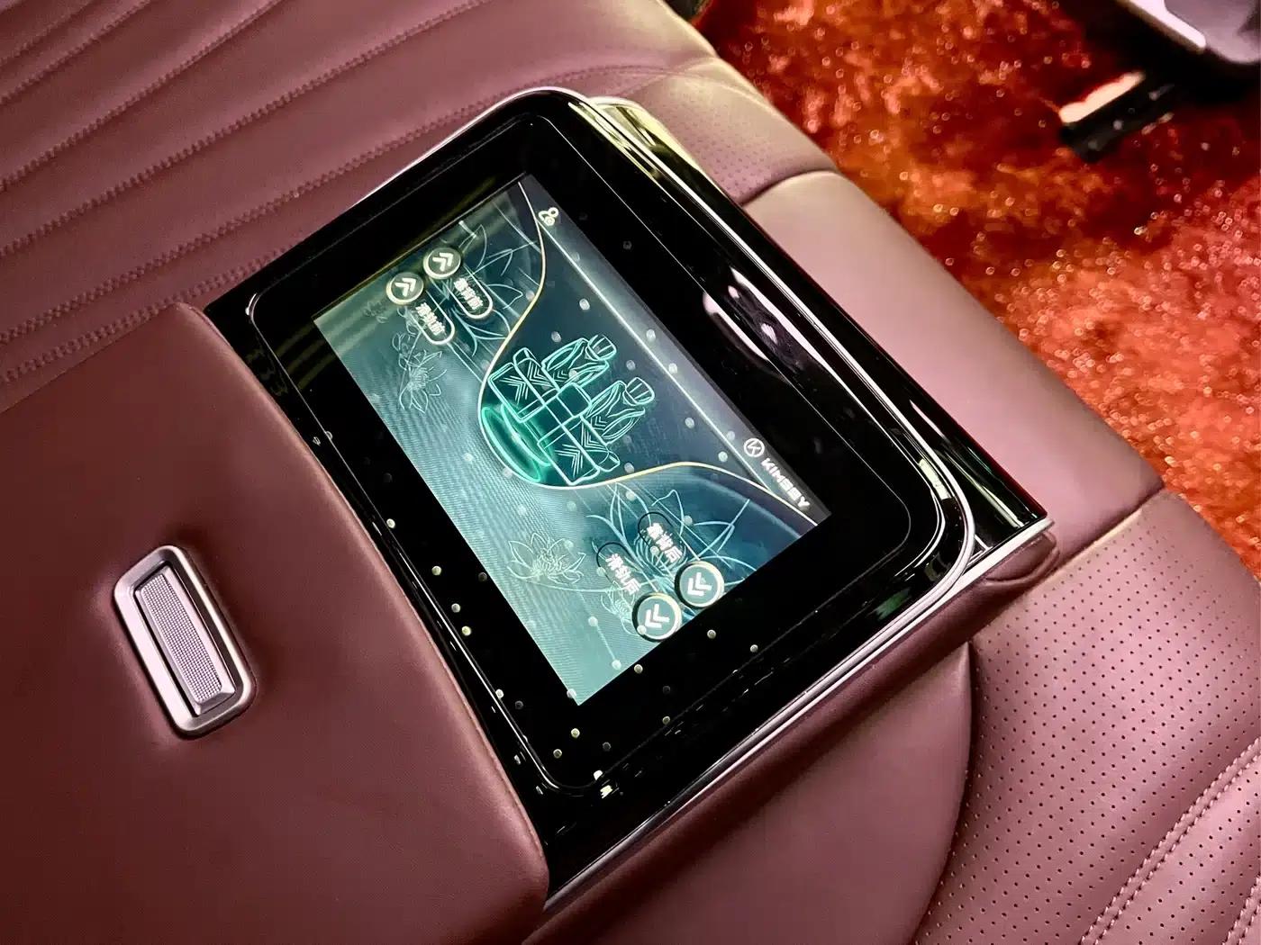 Mercedes-Benz V-Class 2022 V 260 L Long Wheelbase Premium Edition — миниатюра 21