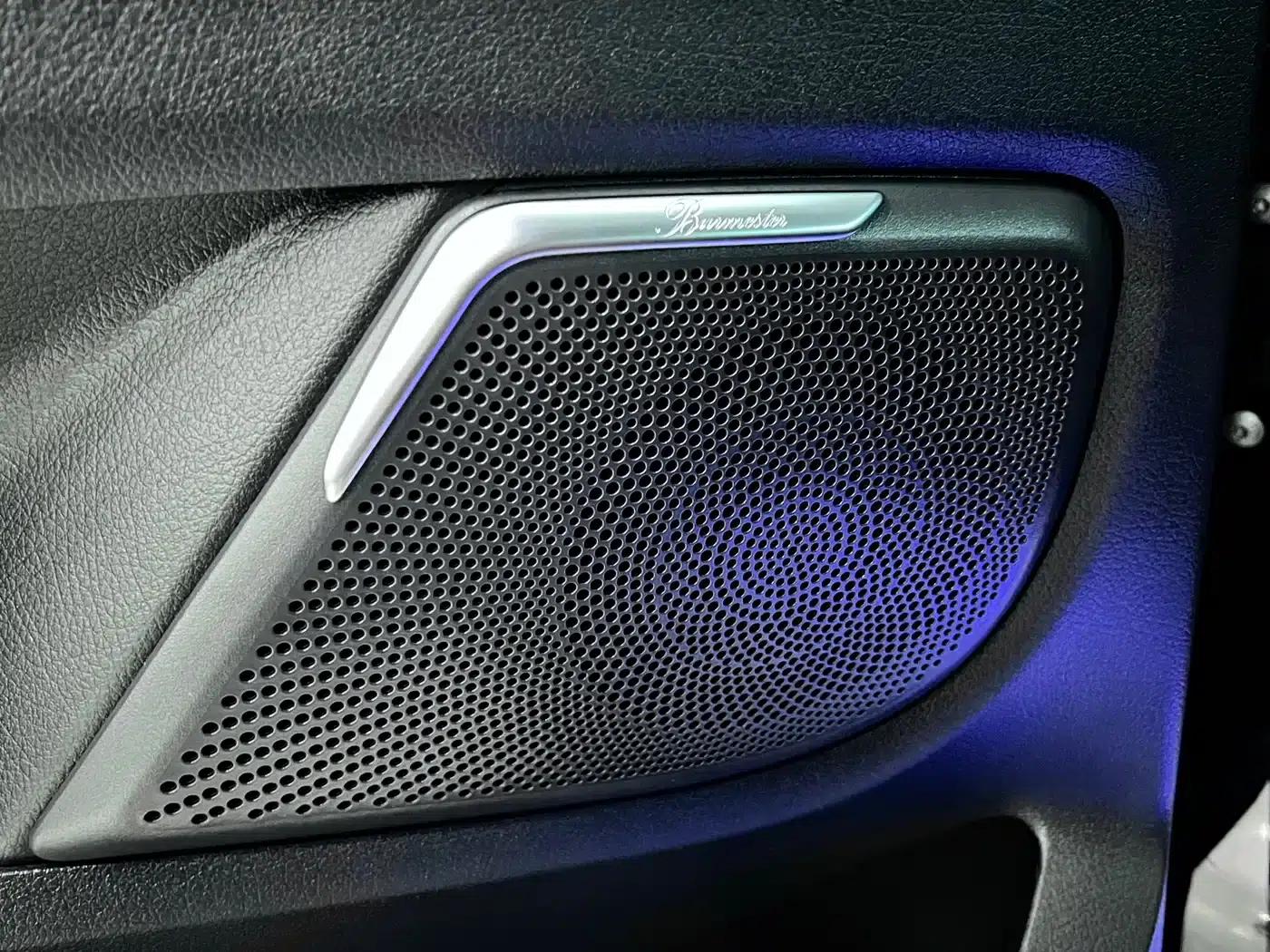 Mercedes-Benz V-Class 2022 V 260 L Long Wheelbase Premium Edition — миниатюра 27