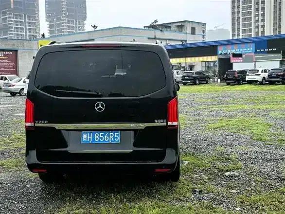 Mercedes-Benz V-Class 2016 V 260 Navigator Edition — миниатюра 5