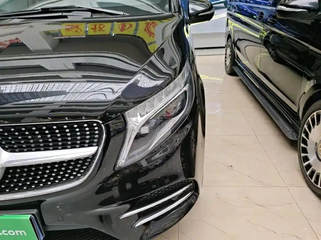 Mercedes-Benz V-Class 2021 V 260 L Long Wheelbase Luxury Edition — миниатюра 24
