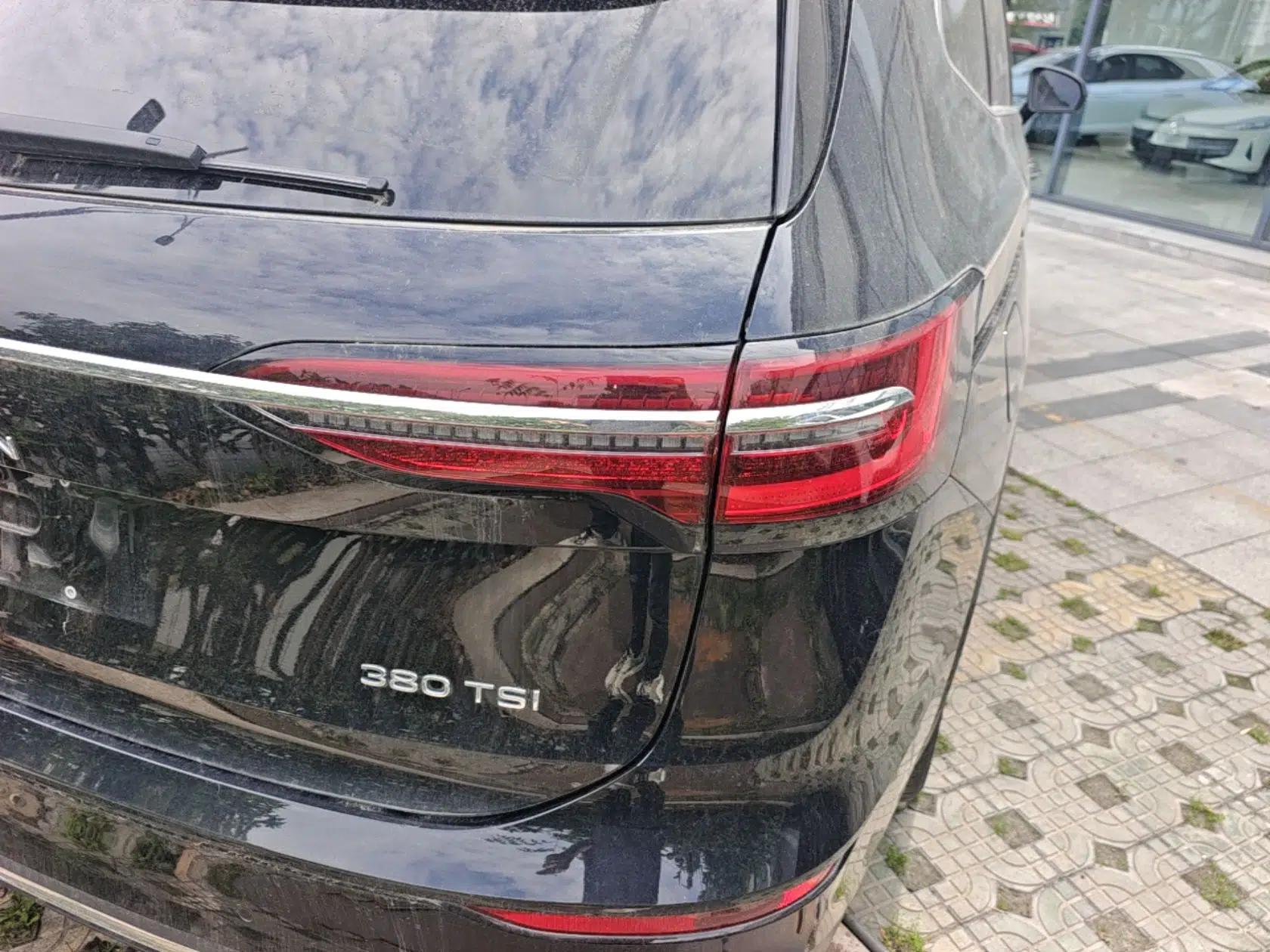 Volkswagen Viloran 2024 380TSI Premium Edition — миниатюра 7