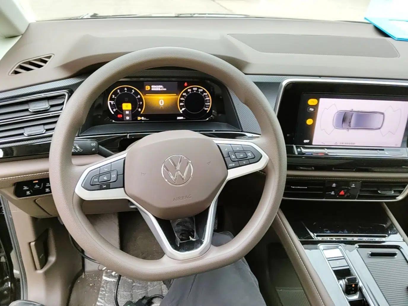 Volkswagen Viloran 2024 330TSI Business Edition — миниатюра 13