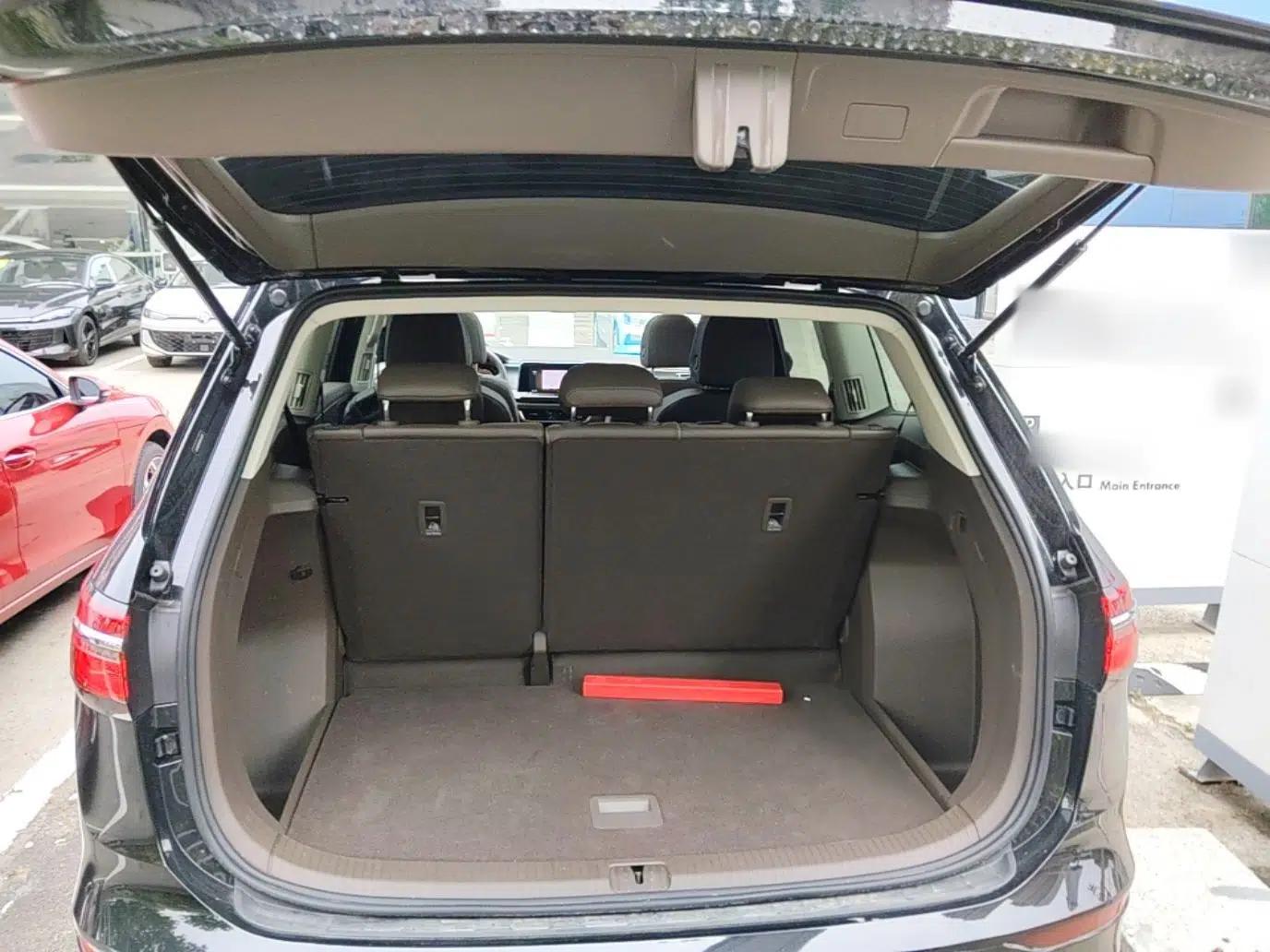 Volkswagen Viloran 2024 330TSI Business Edition — миниатюра 21