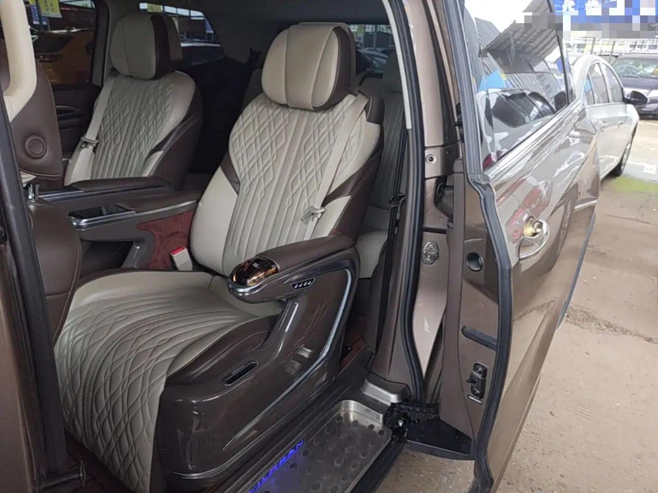 Volkswagen Viloran 2020 330TSI Business Edition — миниатюра 20
