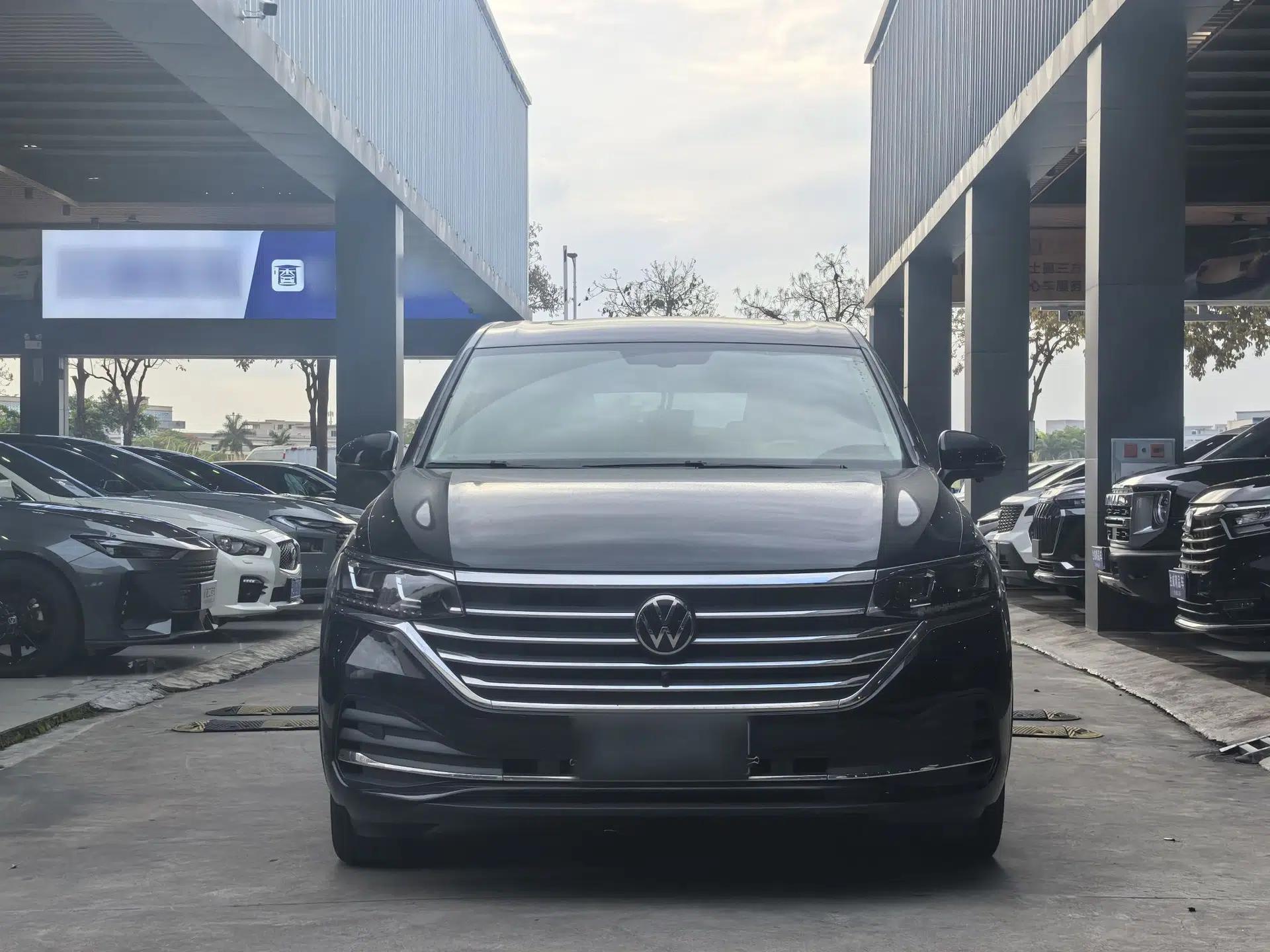 Volkswagen Viloran 2020 330TSI Luxury Edition — миниатюра 2