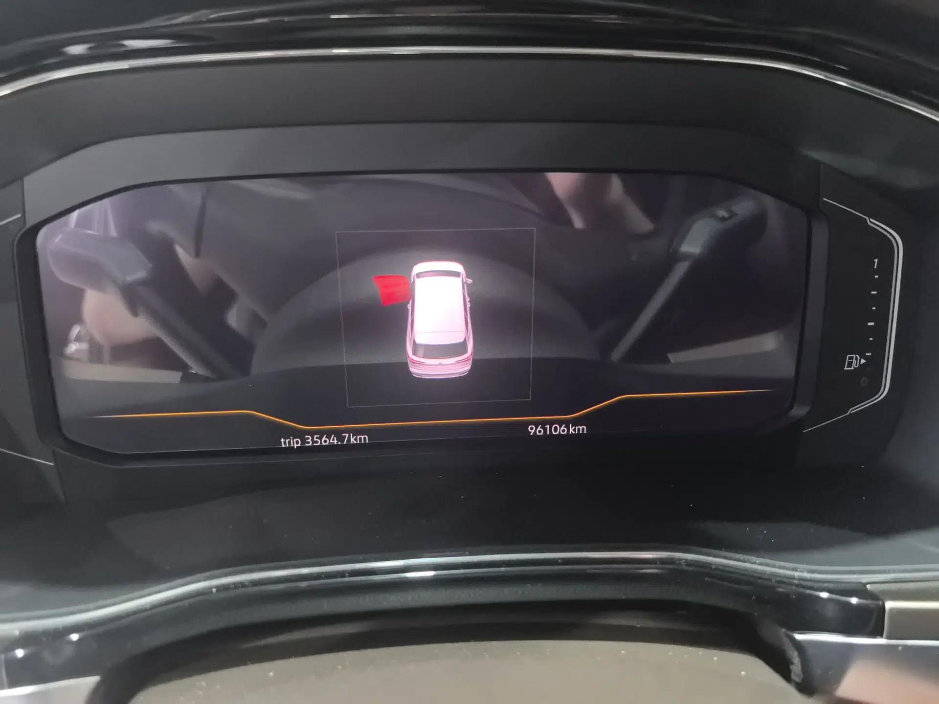 Volkswagen Viloran 2020 330TSI Luxury Edition — миниатюра 12