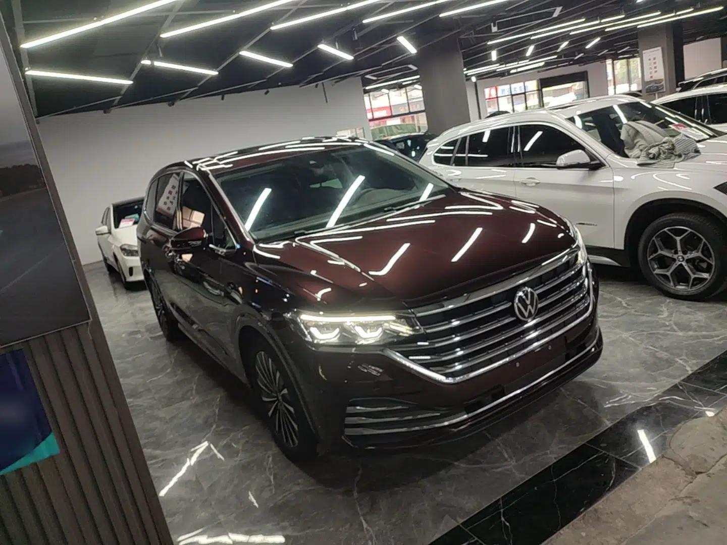 Volkswagen Viloran 2020 380TSI Prestige Edition — миниатюра 3