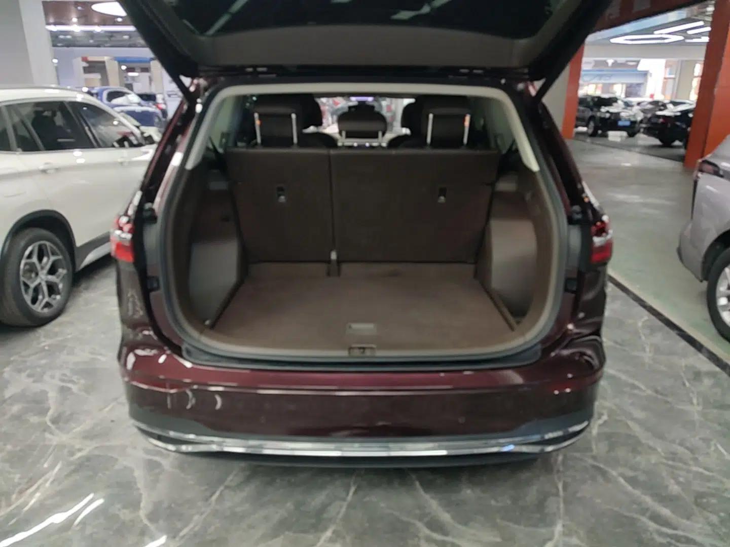 Volkswagen Viloran 2020 380TSI Prestige Edition — миниатюра 22