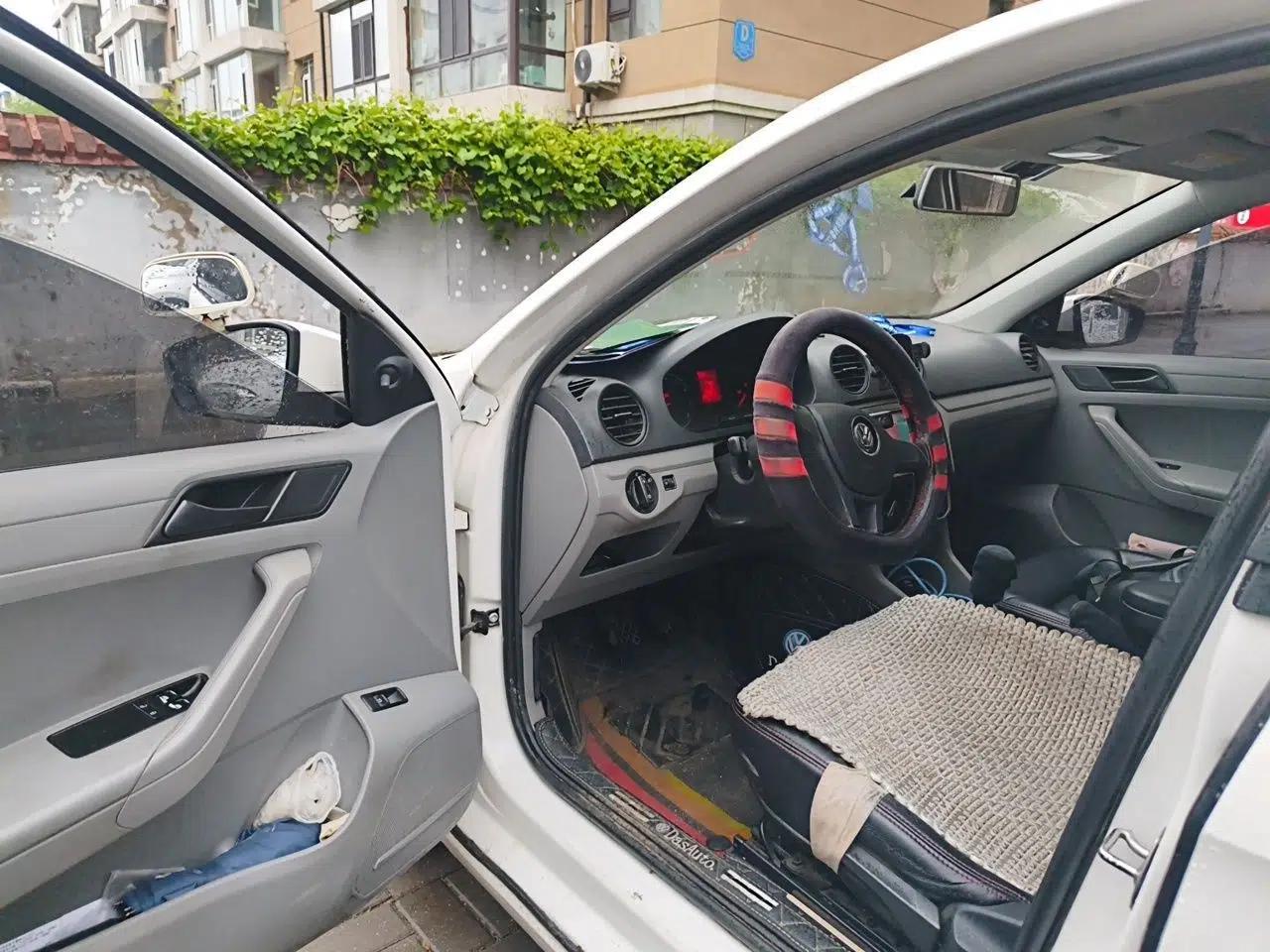 Volkswagen Jetta  — миниатюра 17