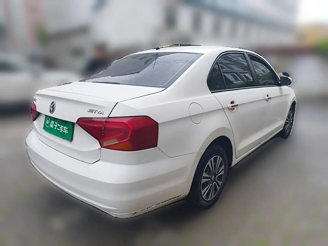 Volkswagen Jetta  — миниатюра 6