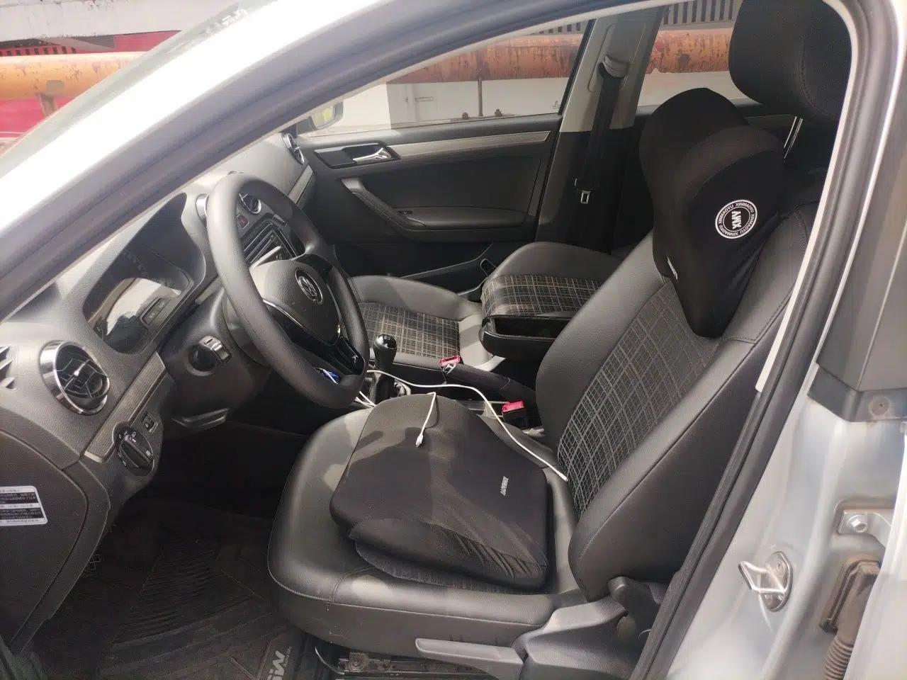 Volkswagen Jetta 2017 1.4L Manual Comfort Model — миниатюра 16