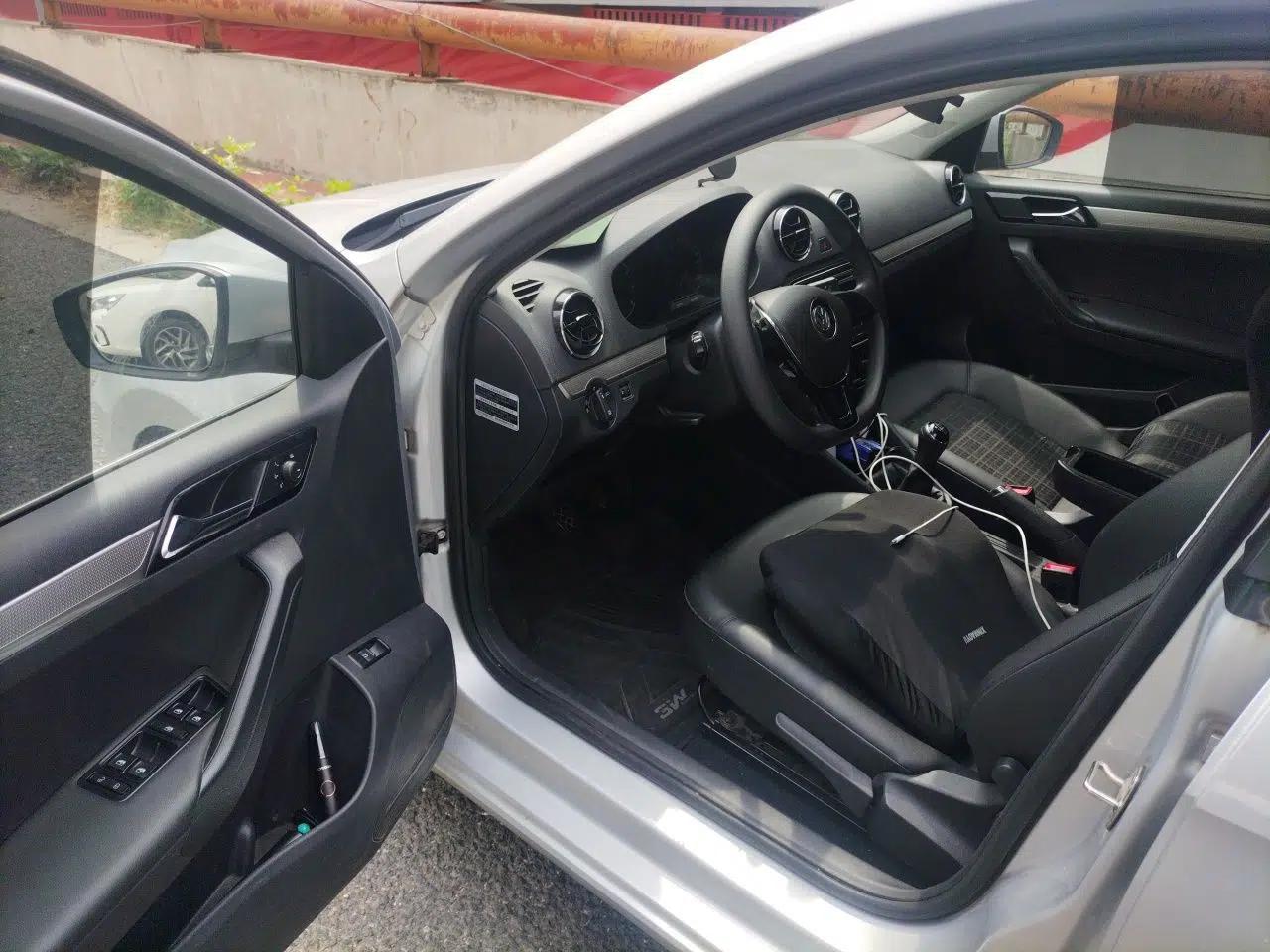 Volkswagen Jetta 2017 1.4L Manual Comfort Model — миниатюра 17