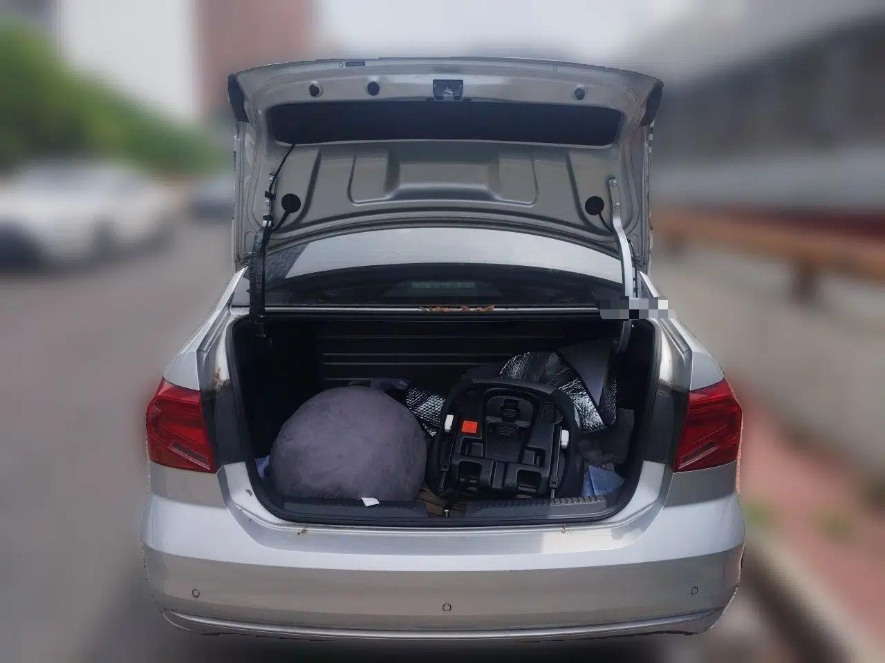 Volkswagen Jetta 2017 1.4L Manual Comfort Model — миниатюра 20