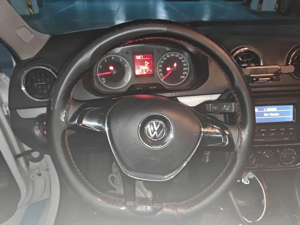Volkswagen Jetta 2017 1.5L Manual Comfort Model — миниатюра 11