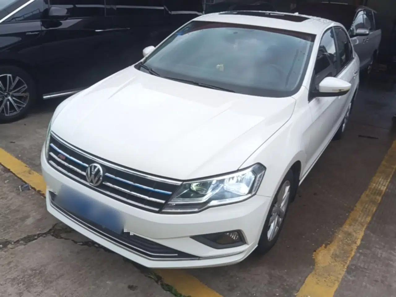 Volkswagen Jetta 2017 1.5L Automatic Comfort Model — миниатюра 1