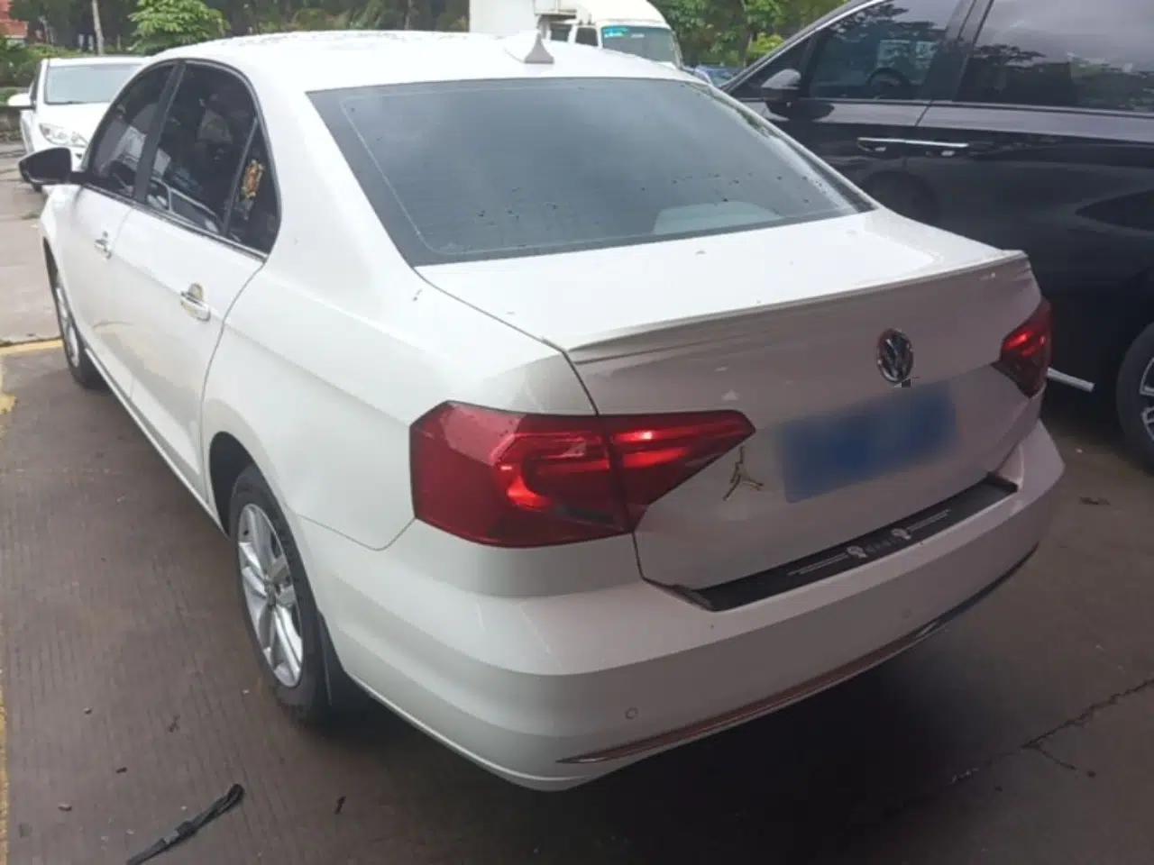 Volkswagen Jetta 2017 1.5L Automatic Comfort Model — миниатюра 7