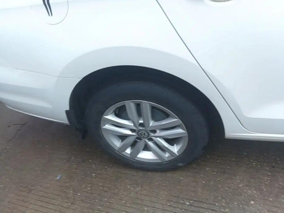 Volkswagen Jetta 2017 1.5L Automatic Comfort Model — миниатюра 10