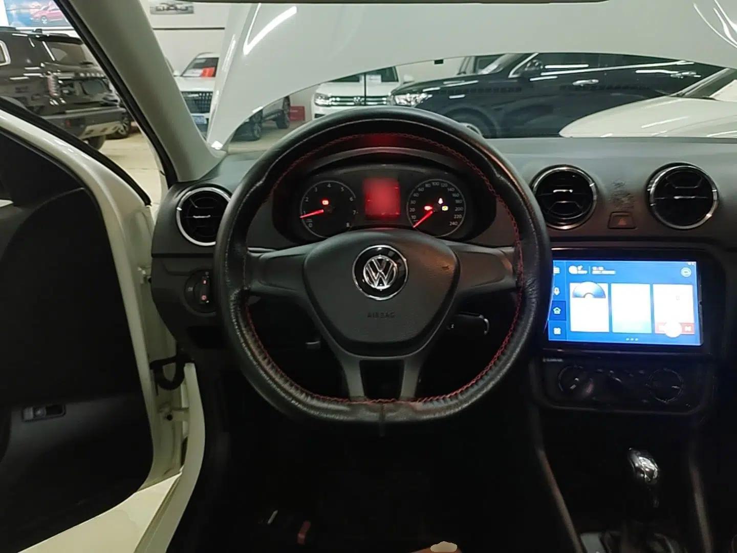 Volkswagen Jetta 2017 1.5L Automatic Fashion Model — миниатюра 14