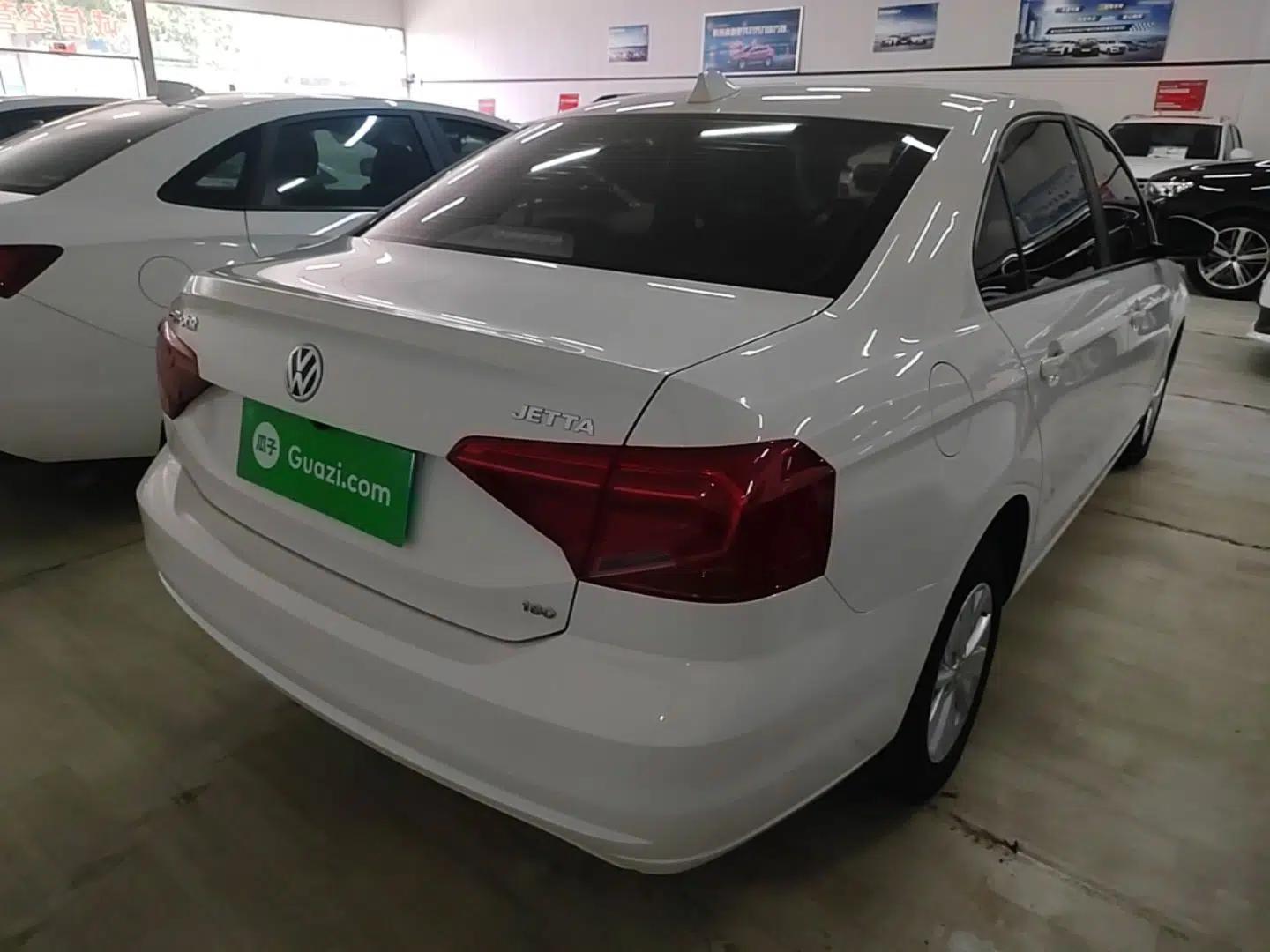 Volkswagen Jetta 2017 1.5L Automatic Fashion Model — миниатюра 6