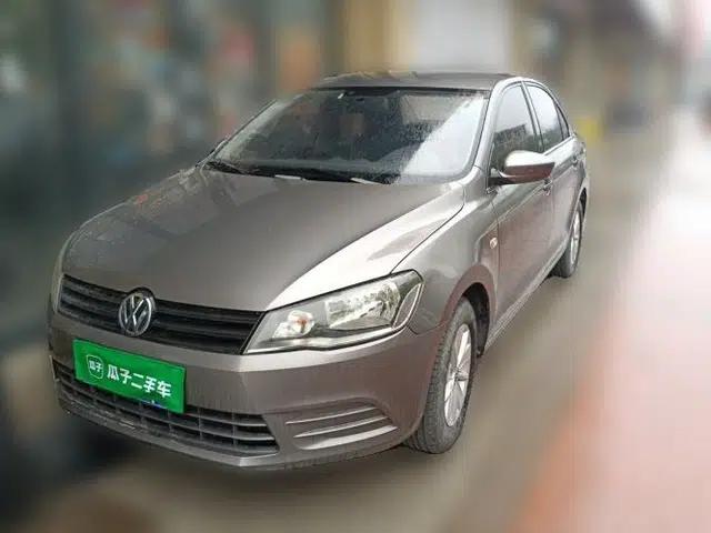 Volkswagen Jetta 2013 1.6L Manual Fashion Edition