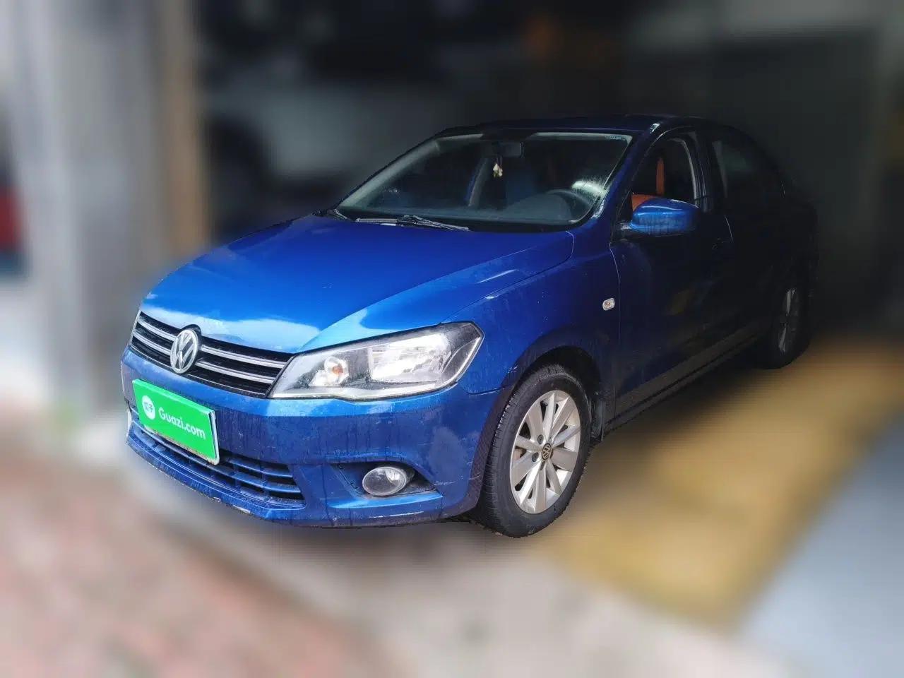 Volkswagen Jetta 2013 1.6L Manual Comfort Model — миниатюра 1