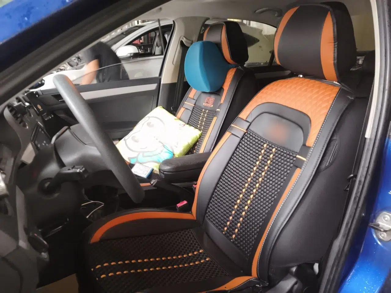 Volkswagen Jetta 2013 1.6L Manual Comfort Model — миниатюра 16