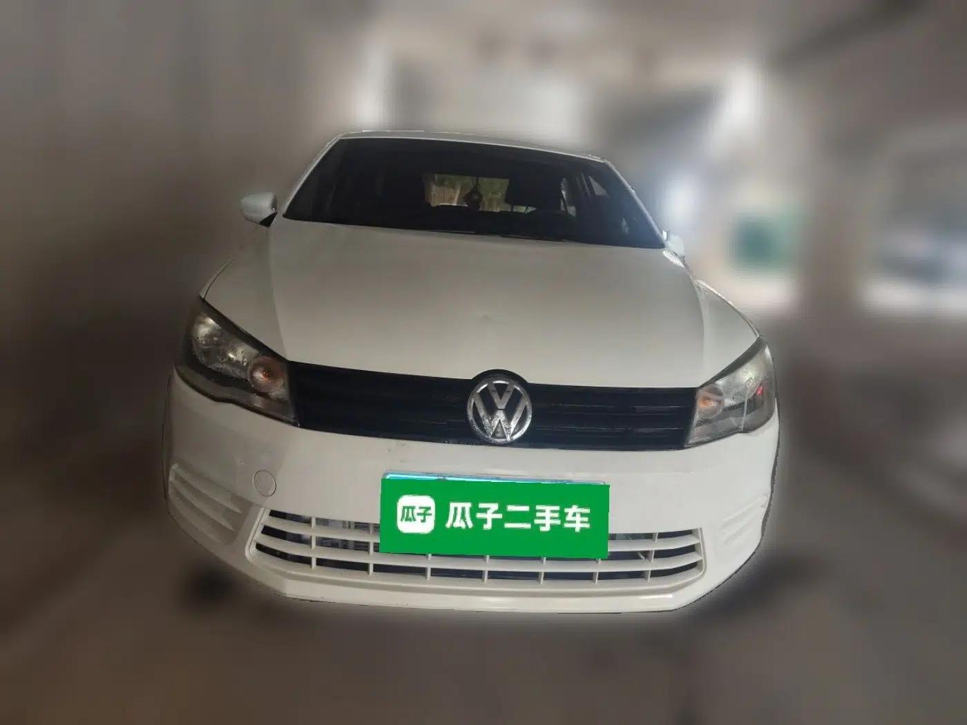 Volkswagen Jetta 2013 1.4L Manual Fashion Model — миниатюра 2
