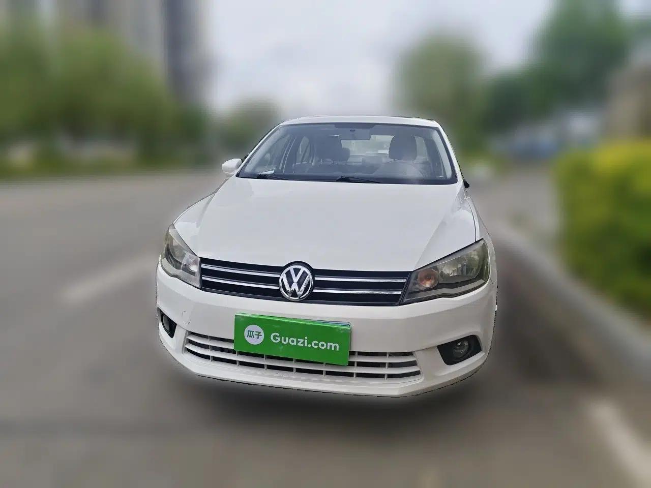 Volkswagen Jetta 2013 1.6L Automatic Comfort Model — миниатюра 2