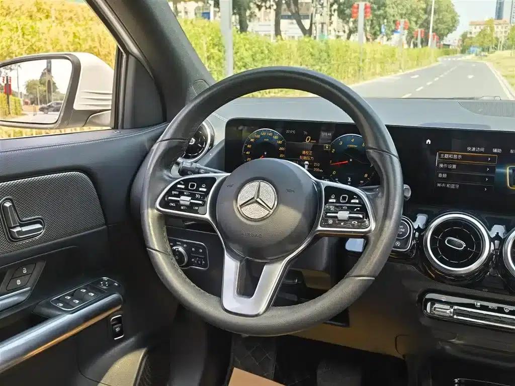 2020 Mercedes-Benz GLA 180 — миниатюра 12