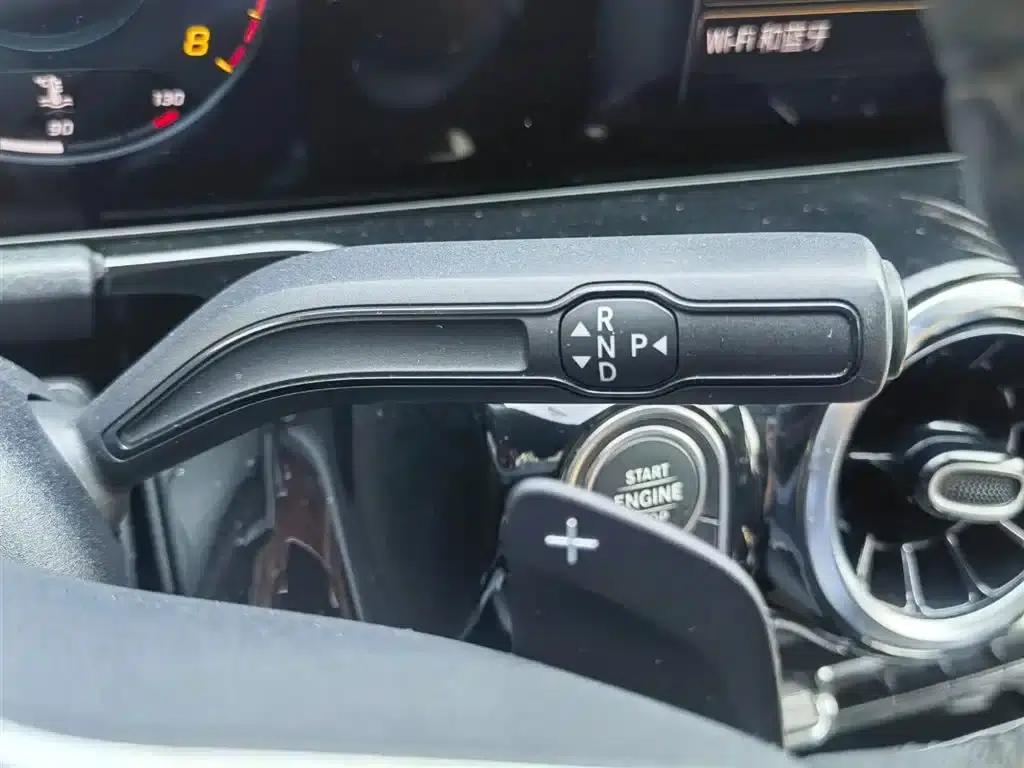 2020 Mercedes-Benz GLA 180 — миниатюра 13