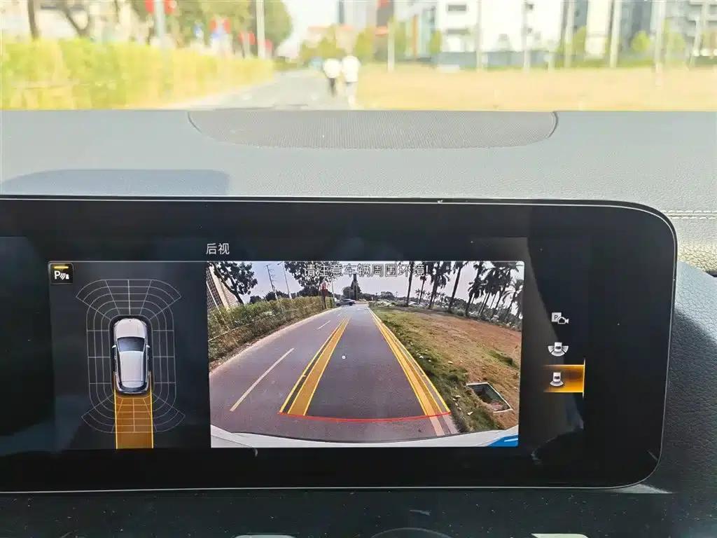 2020 Mercedes-Benz GLA 180 — миниатюра 14