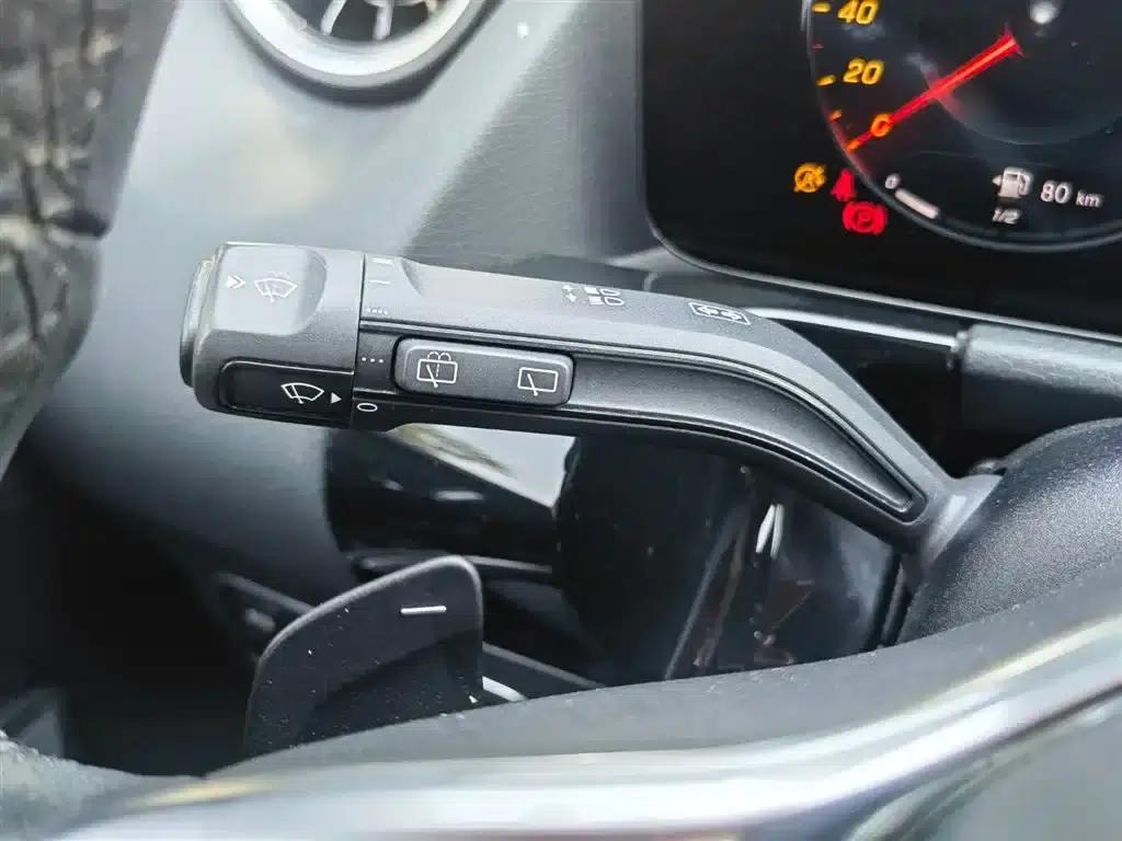 2020 Mercedes-Benz GLA 180 — миниатюра 25