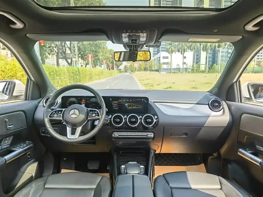 2020 Mercedes-Benz GLA 180 — миниатюра 8