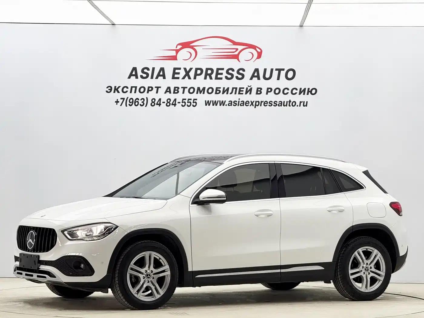 2020 Mercedes-Benz GLA 180 — миниатюра 1