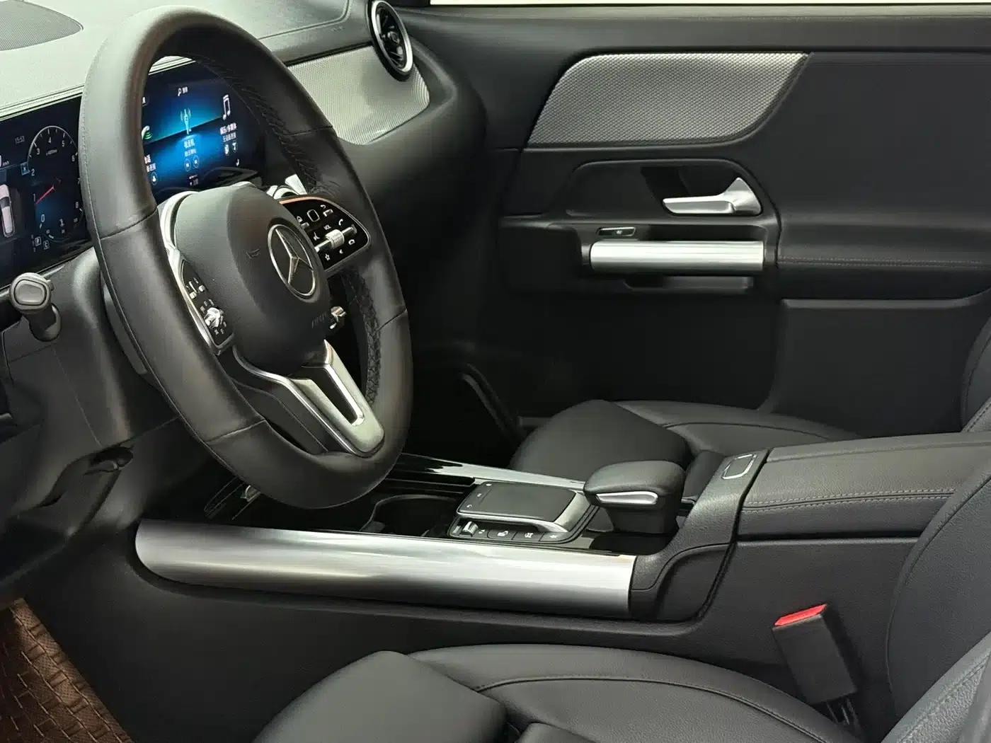 2020 Mercedes-Benz GLA 180 — миниатюра 20