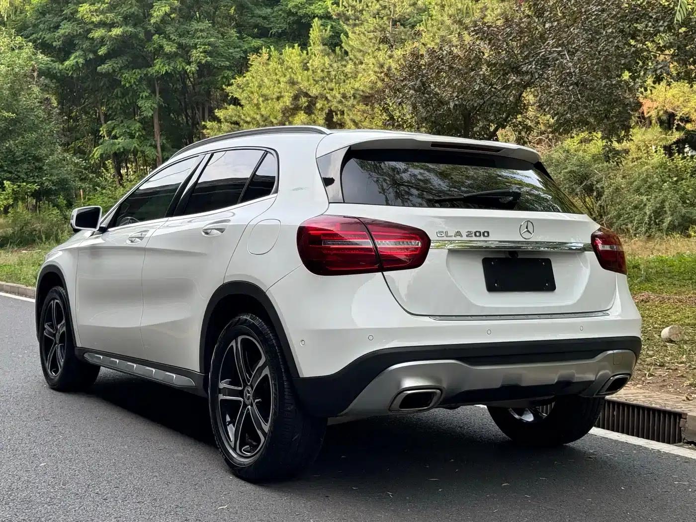 2018 Mercedes-Benz GLA 200 Fashion Edition — миниатюра 16