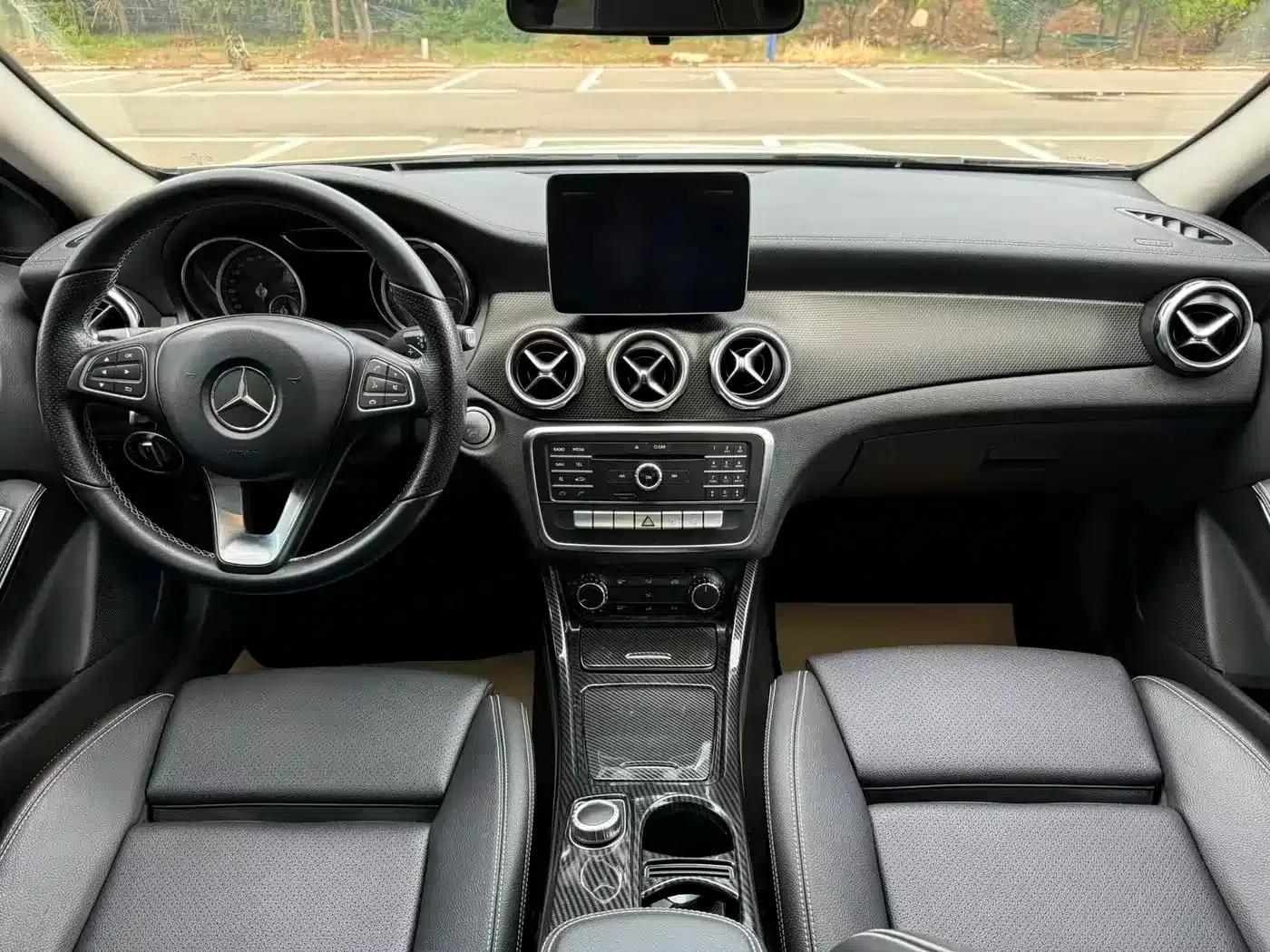 2017 Mercedes-Benz GLA 200 Fashion Edition — миниатюра 15