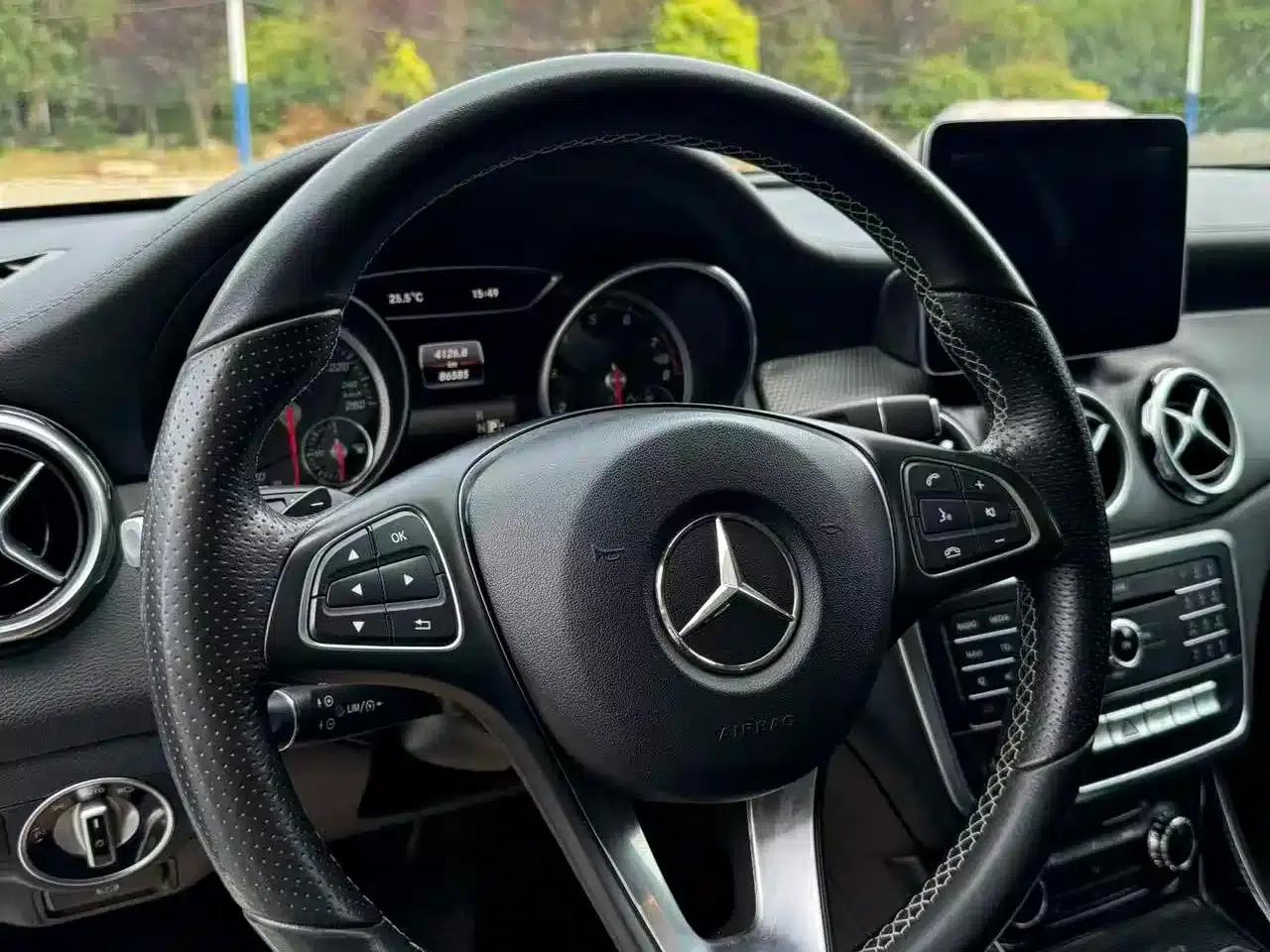 2017 Mercedes-Benz GLA 200 Fashion Edition — миниатюра 9