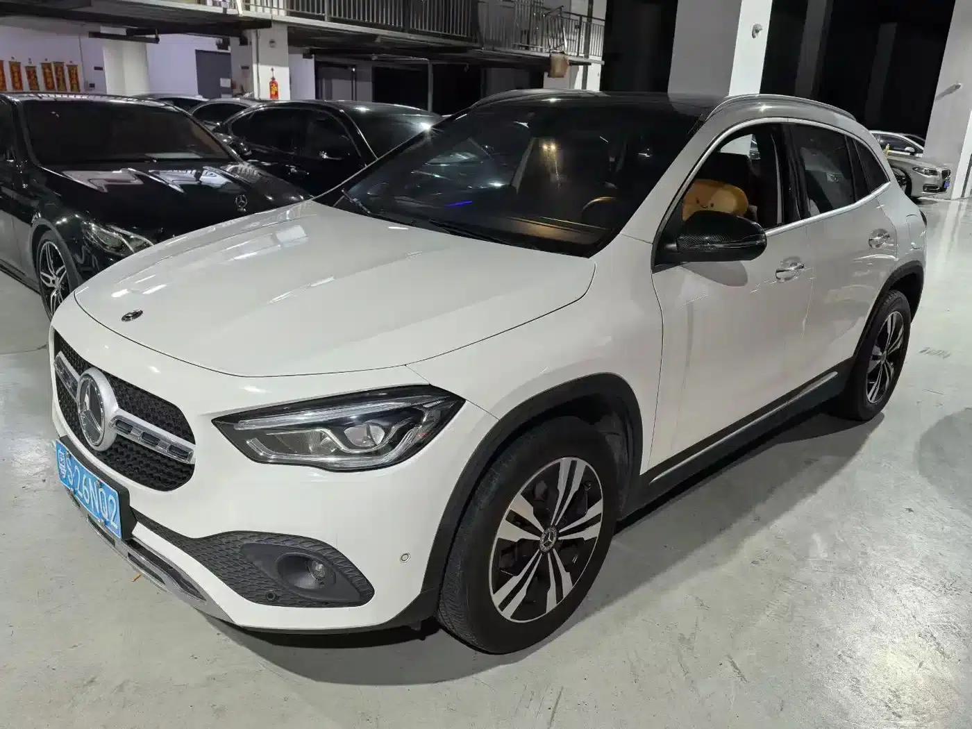2020 Mercedes-Benz GLA 200 — миниатюра 1