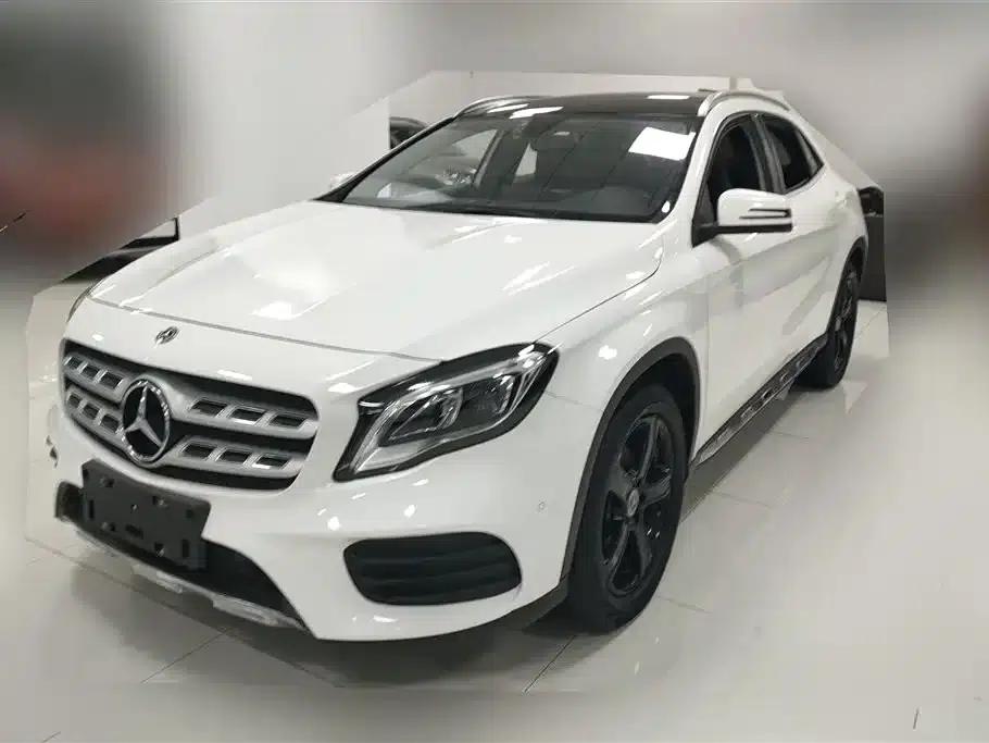 2019 Mercedes-Benz GLA 200 Fashion Edition — миниатюра 1